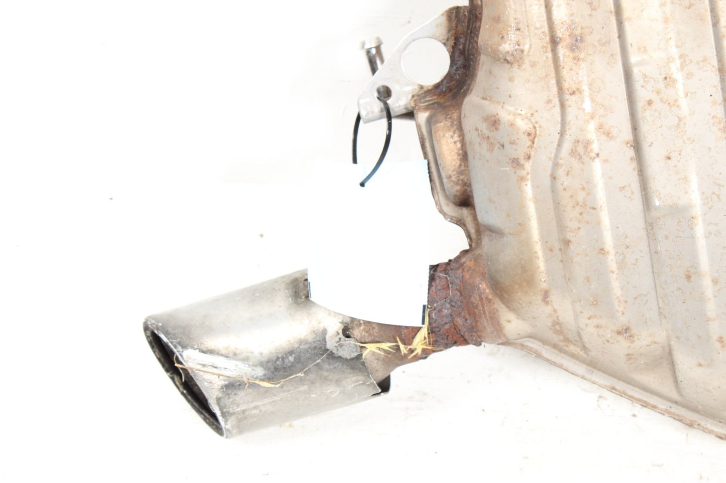 2012-2015 Audi A6 C7 Sedan Rear Left Side Exhaust Muffler 4G0253611C OEM