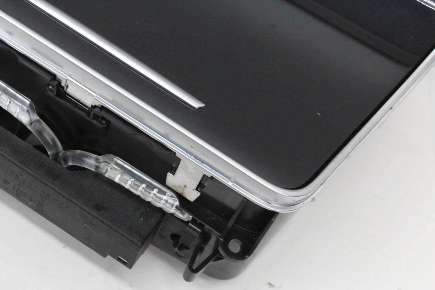 2015-2018 Mercedes-Benz C300 C-Class W205 Center Console Ashtray 2056800310