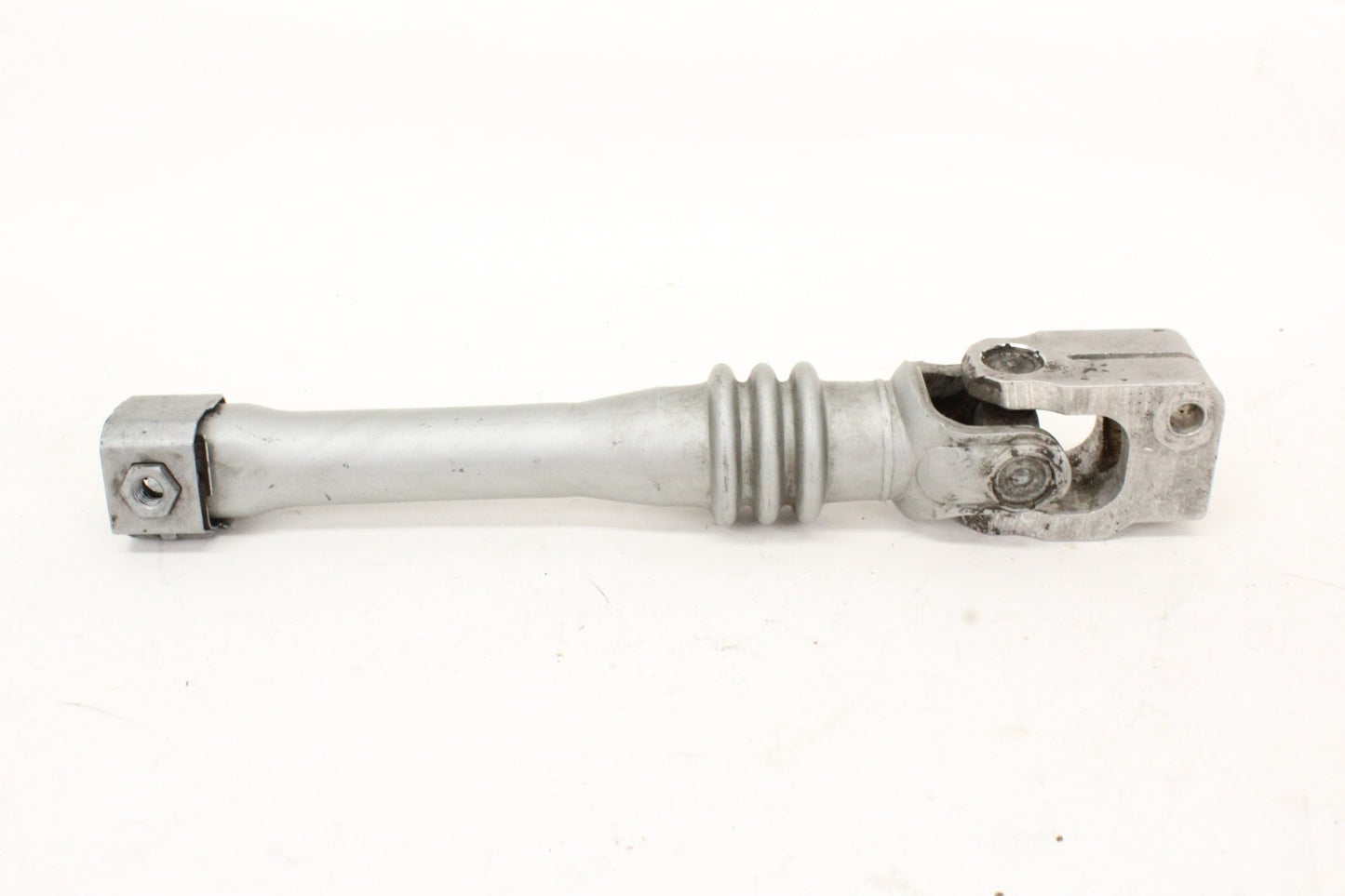 2012 - 2015 Mercedes-Benz C250 W204  Power Steering Shaft 2044620078 Genuine