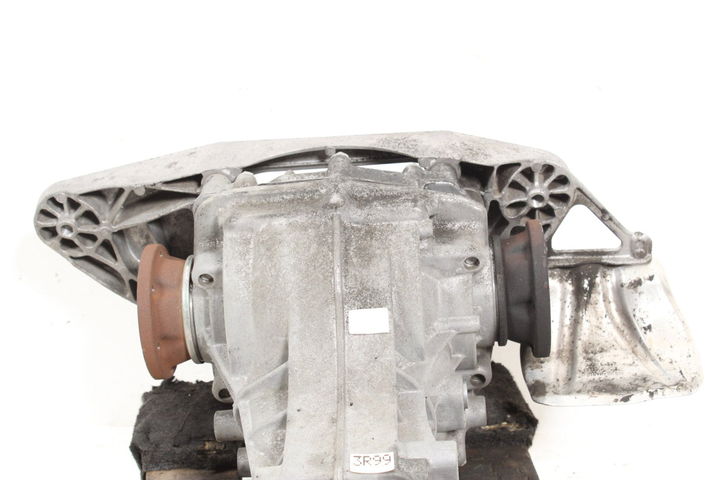 2009-2017 Audi A4 Rear Differential Carrier 4460310067