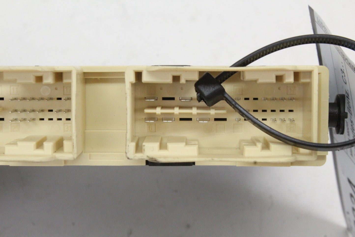 2015-2023 Mercedes-Benz C300 W205 Front Left Seat Control Module 2059006402 OEM