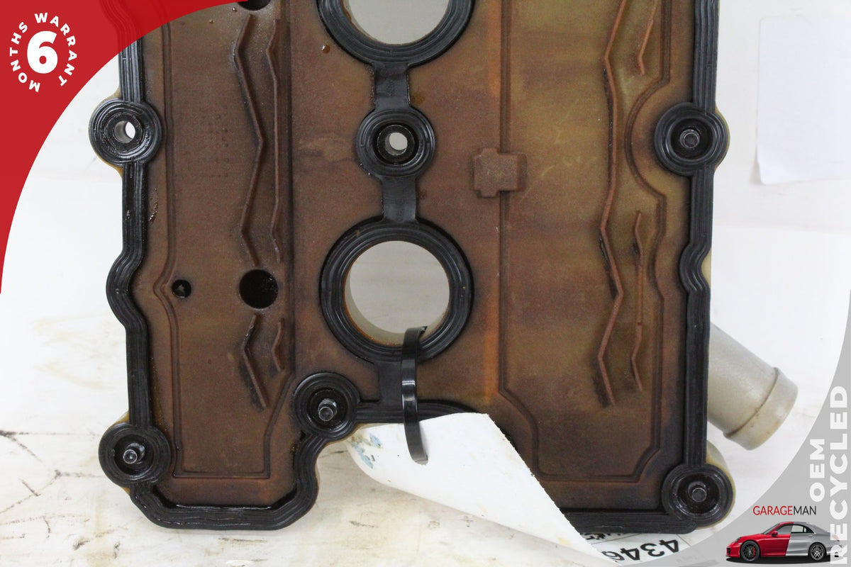 2012 Porsche Cayenne 92A SUV Right Side Cylinder Head Valve Cover 06E103472N