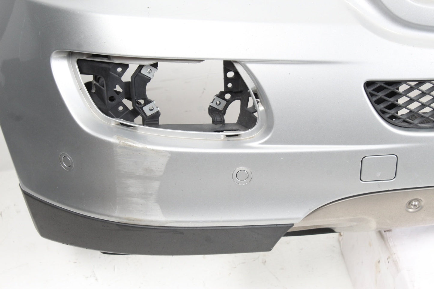 2006-2008 Mercedes-Benz ML500 ML550 W164 Front Bumper Cover 1648800035 OEM
