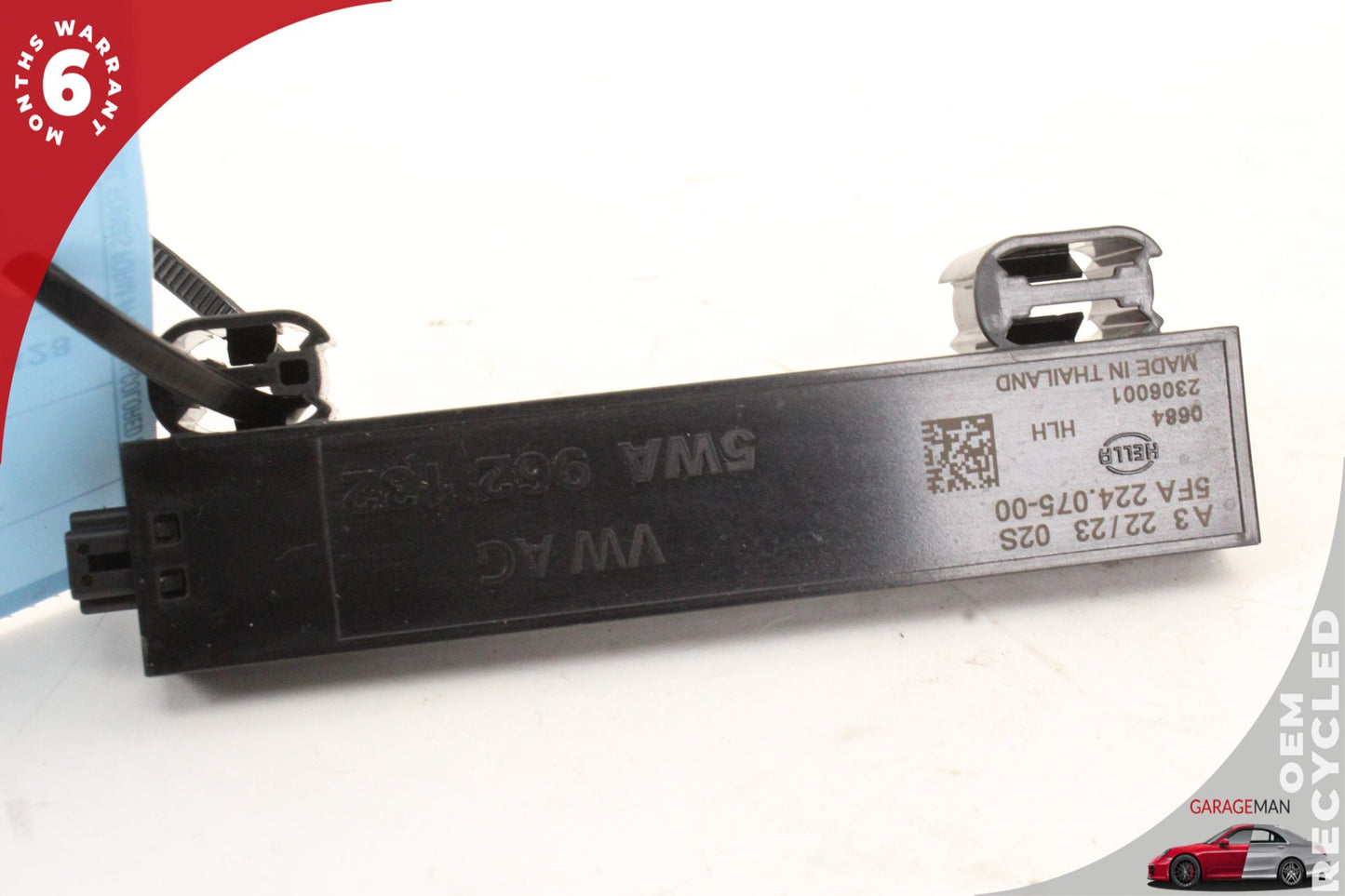 2022-2024 Audi A3 S3 RS3 Antenna Keyless Entry 5WA962132 OEM