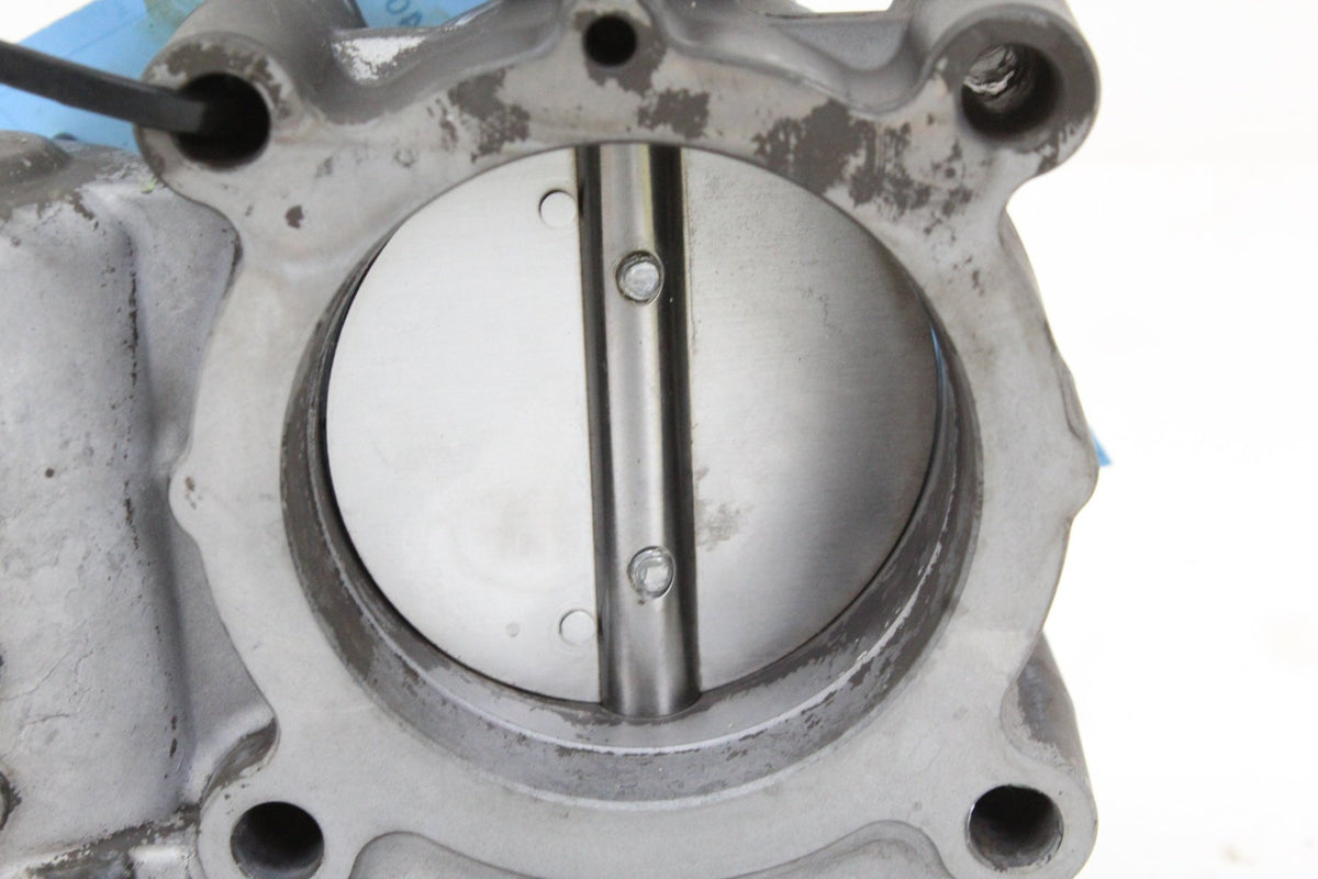 2015-2020 Mercedes-Benz C300 CDI C-Class W205 Sedan Throttle Body 2701410025