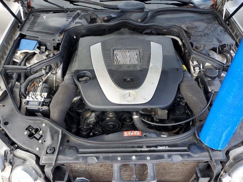 Parting Out- 2007 Mercedes-Benz E350 W211- 232