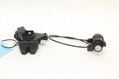 2008-2017 Mercedes C300 C-Class W205 Trunk Lid Latch Lock Actuator 2047500485