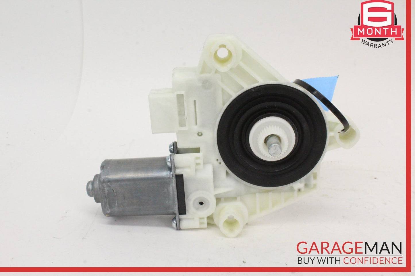 2015-2020 Mercedes-Benz C300 W205 Front Right Window Regulator Motor 2139069501