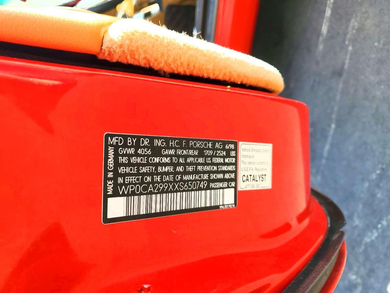 Parting Out- 1999 Porsche 911 996- 224