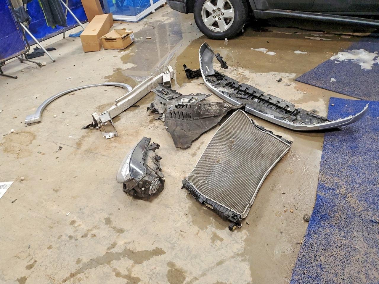 Parting Out- 2018 Audi SQ5 FY- 104