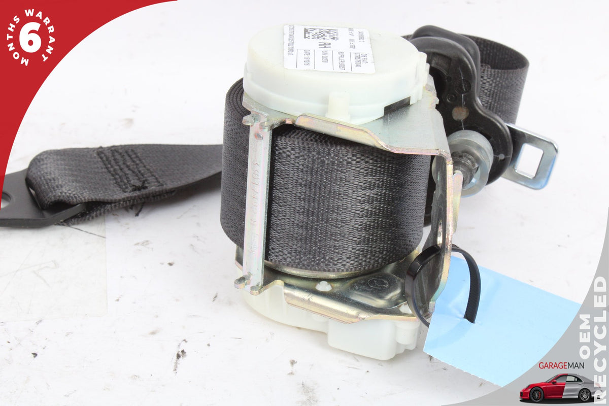 2014-2017 Fiat 500L Hatchback Right Rear Seat belt 34163682C Genuine