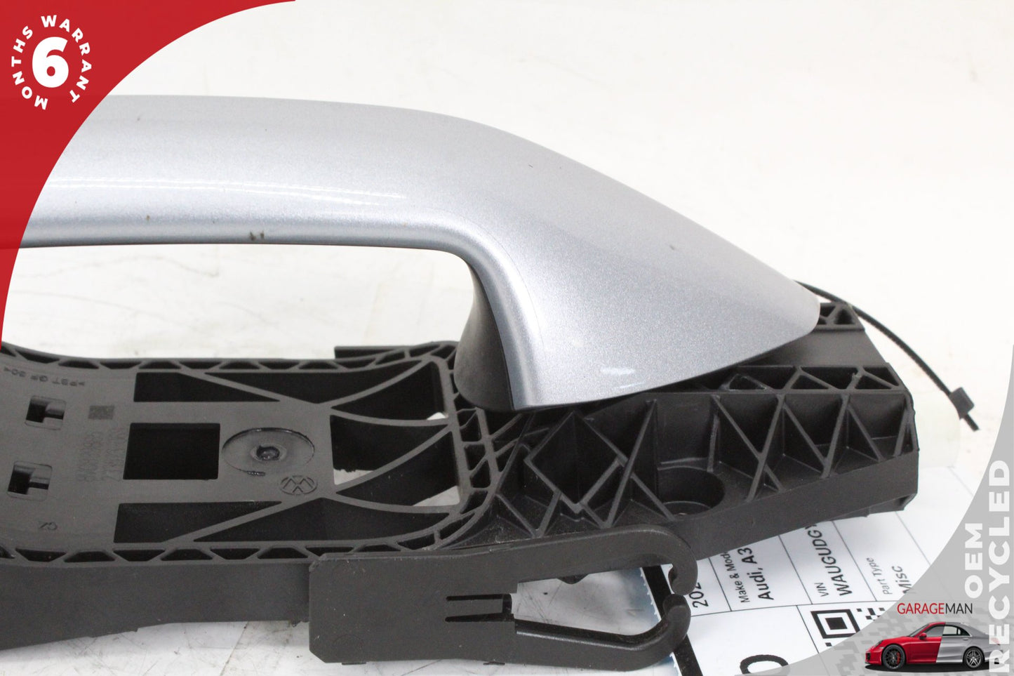 2015-2024 Audi A3 AWD Front Right Door Handle White 8V0839885 OEM