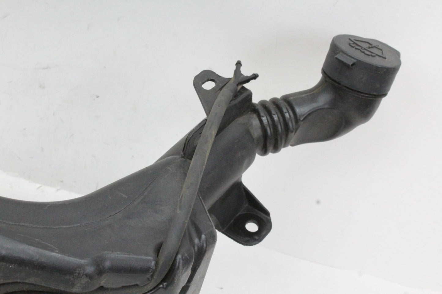 2017-2023 Tesla Model 3 Windshield Washer Fluid Reservoir 109606200H OEM