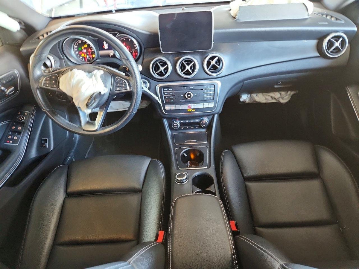 Parting Out- 2020 Mercedes-Benz GLA250 X156 4MATIC- 254