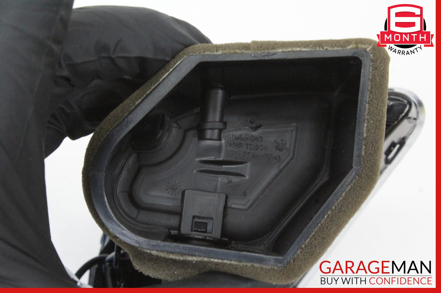 2008-2017 Audi A5 A4 S5 S4 Q5 Front Right Dash AC A/C Air Vent 8T1820902C OEM