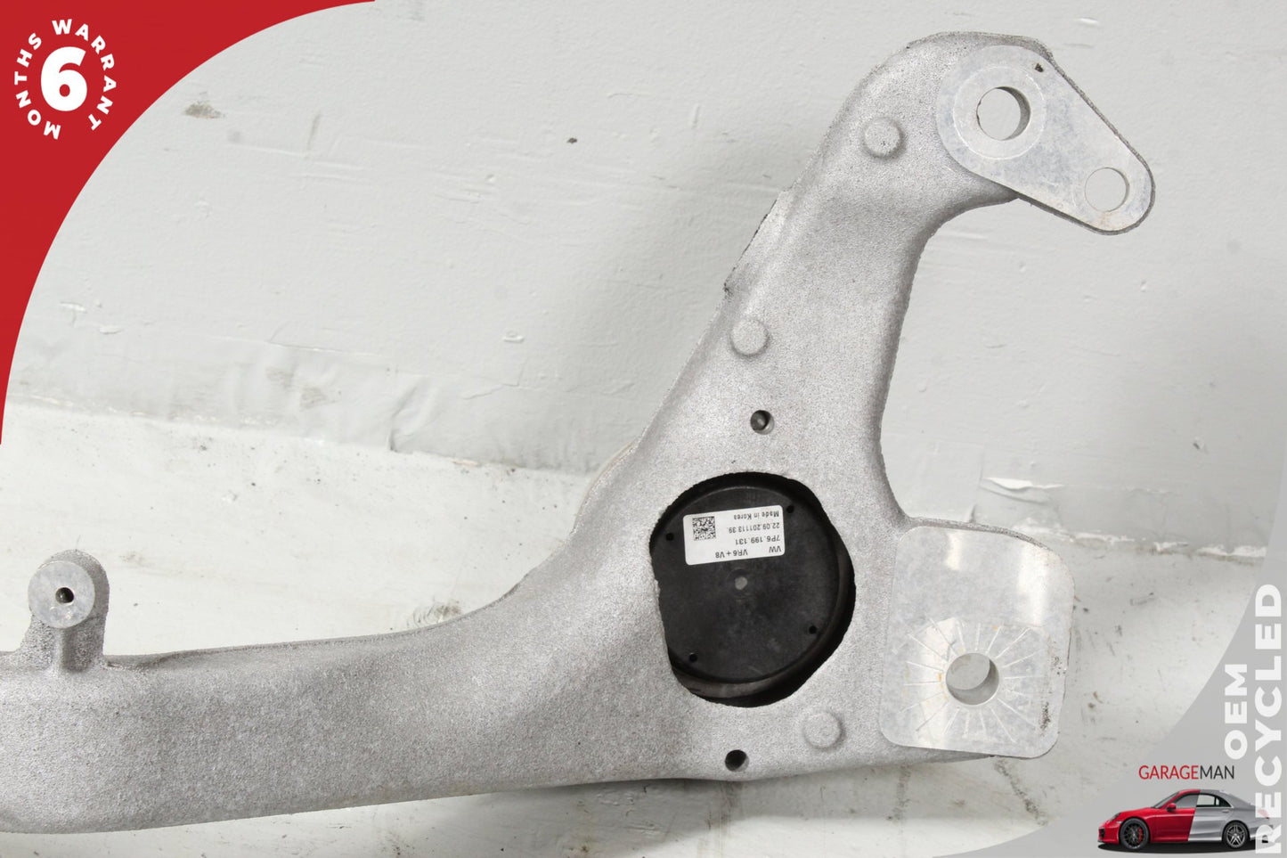 2011-2018 Porsche Cayenne 958 Front Engine Crossmember Mount Bracket OEM