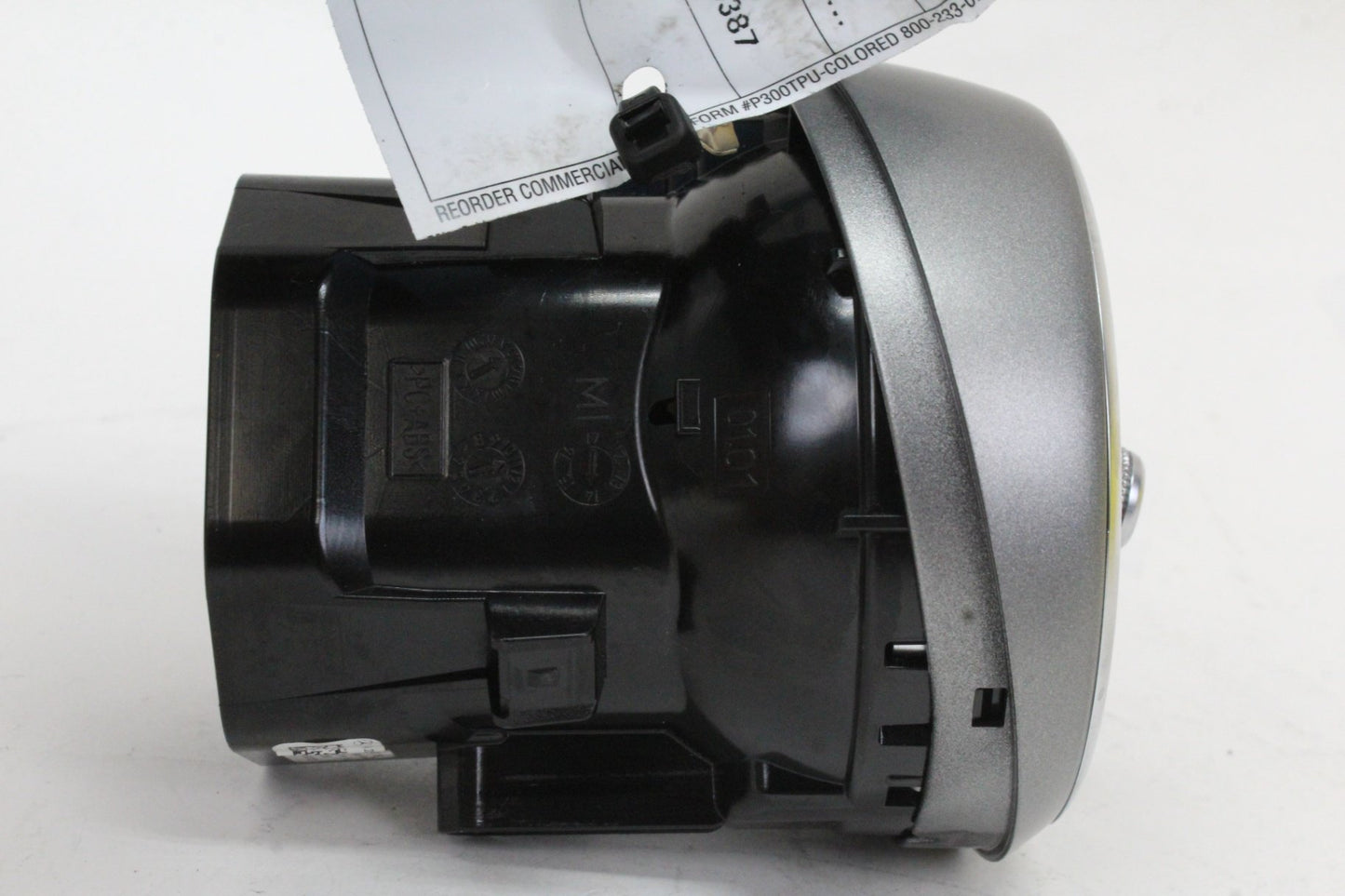 2015-2020 Mercedes-Benz C300 W205 Dash Air Vent Centre 2058300301