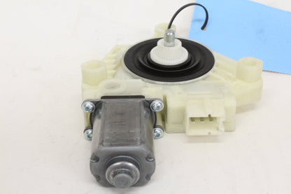 2015-2020 Mercedes C300 W205 Front Left Window Regulator Motor 2059060013