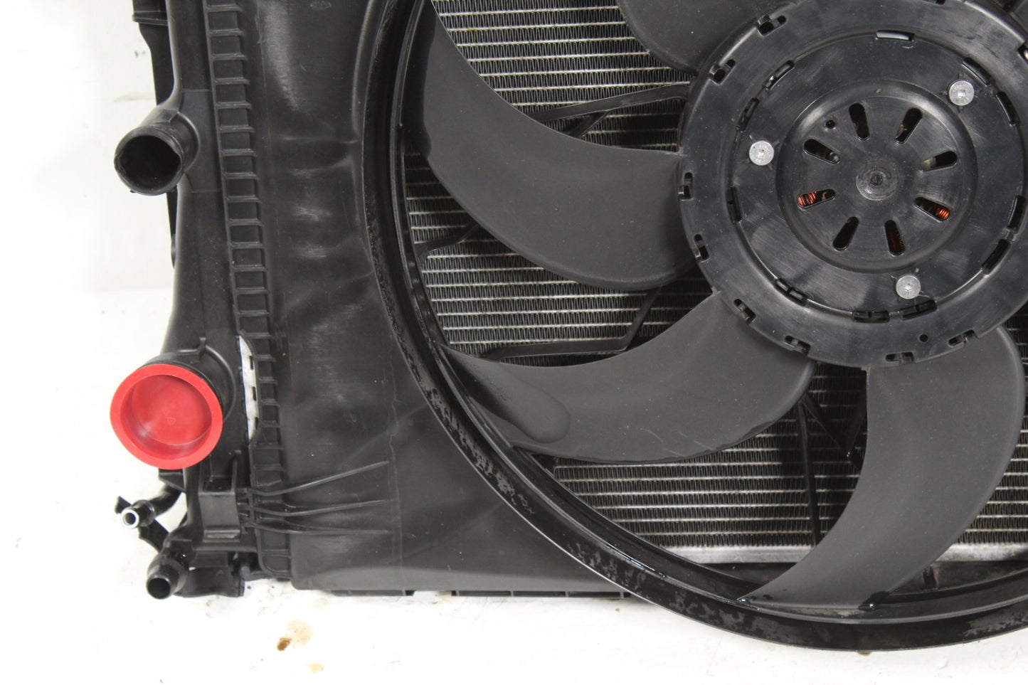 2008-2014 Mercedes W204 C250 Engine Cooling Radiator AC Condenser Assembly OEM