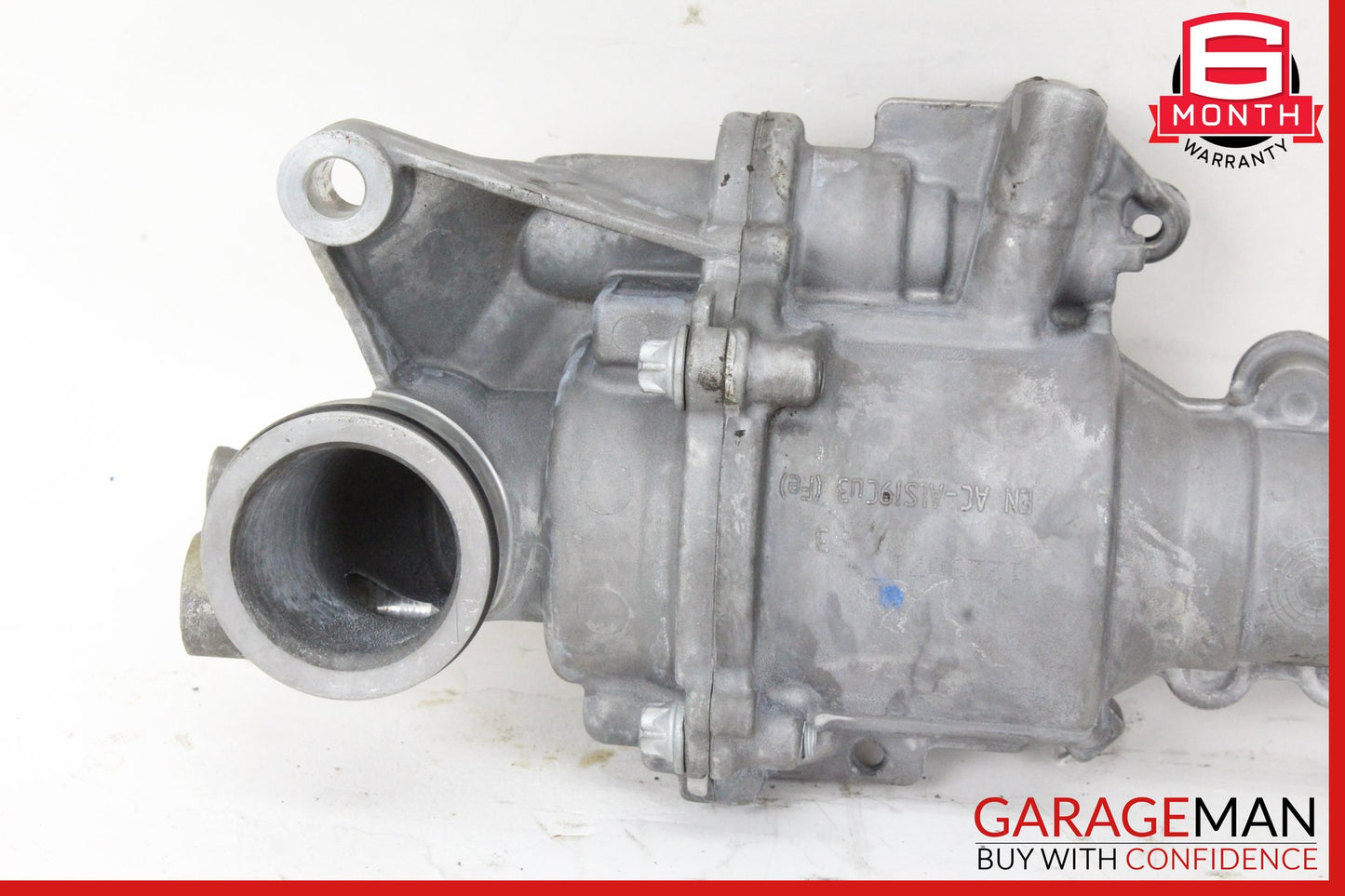 2016-2023 Mercedes W205 C300 GLC300 Engine Water Coolant Pump 2742000900 OEM