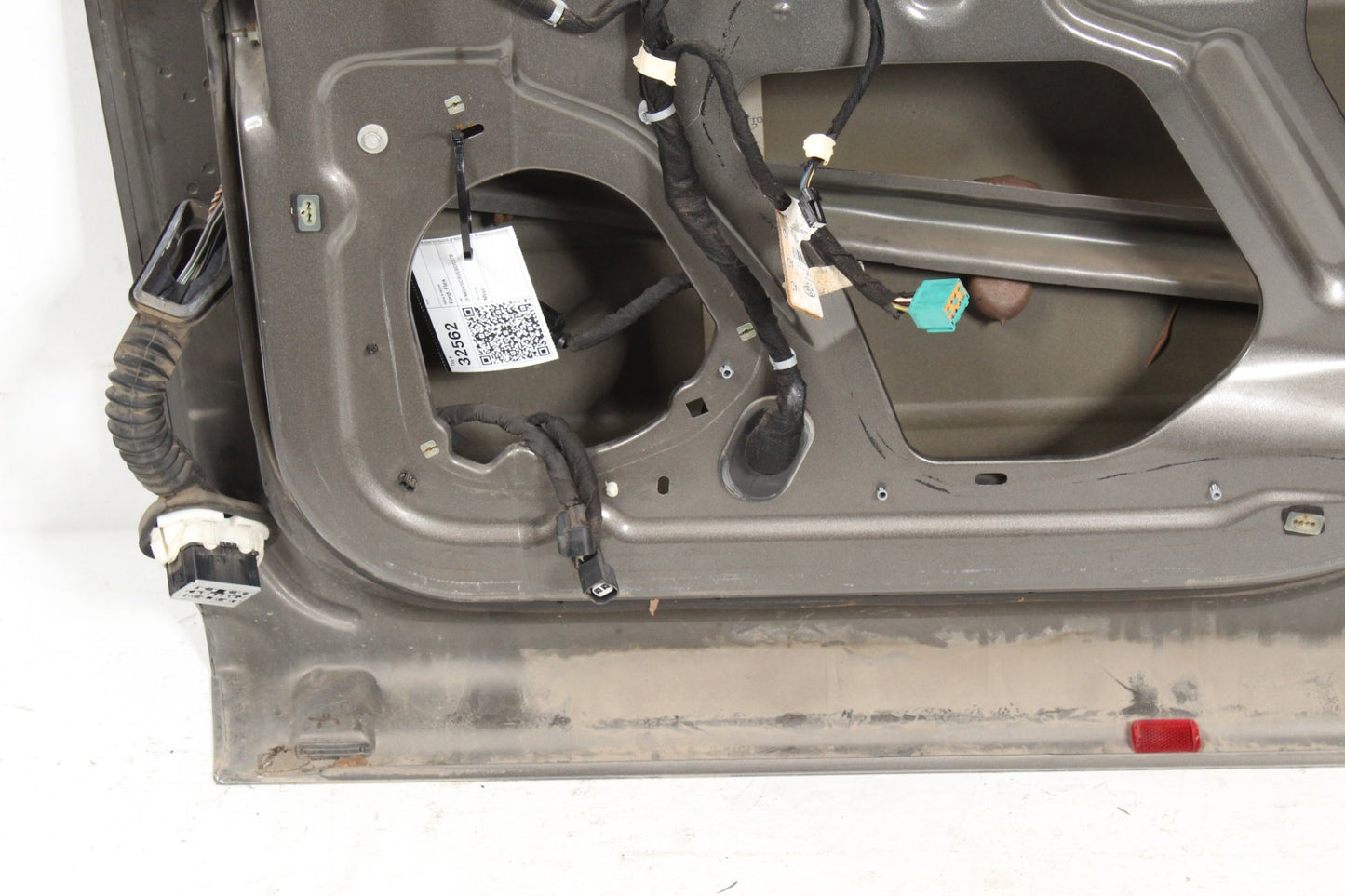 2009-2019 Ford Flex SUV Front Right Side Door Shell 8A8Z7420124B OEM