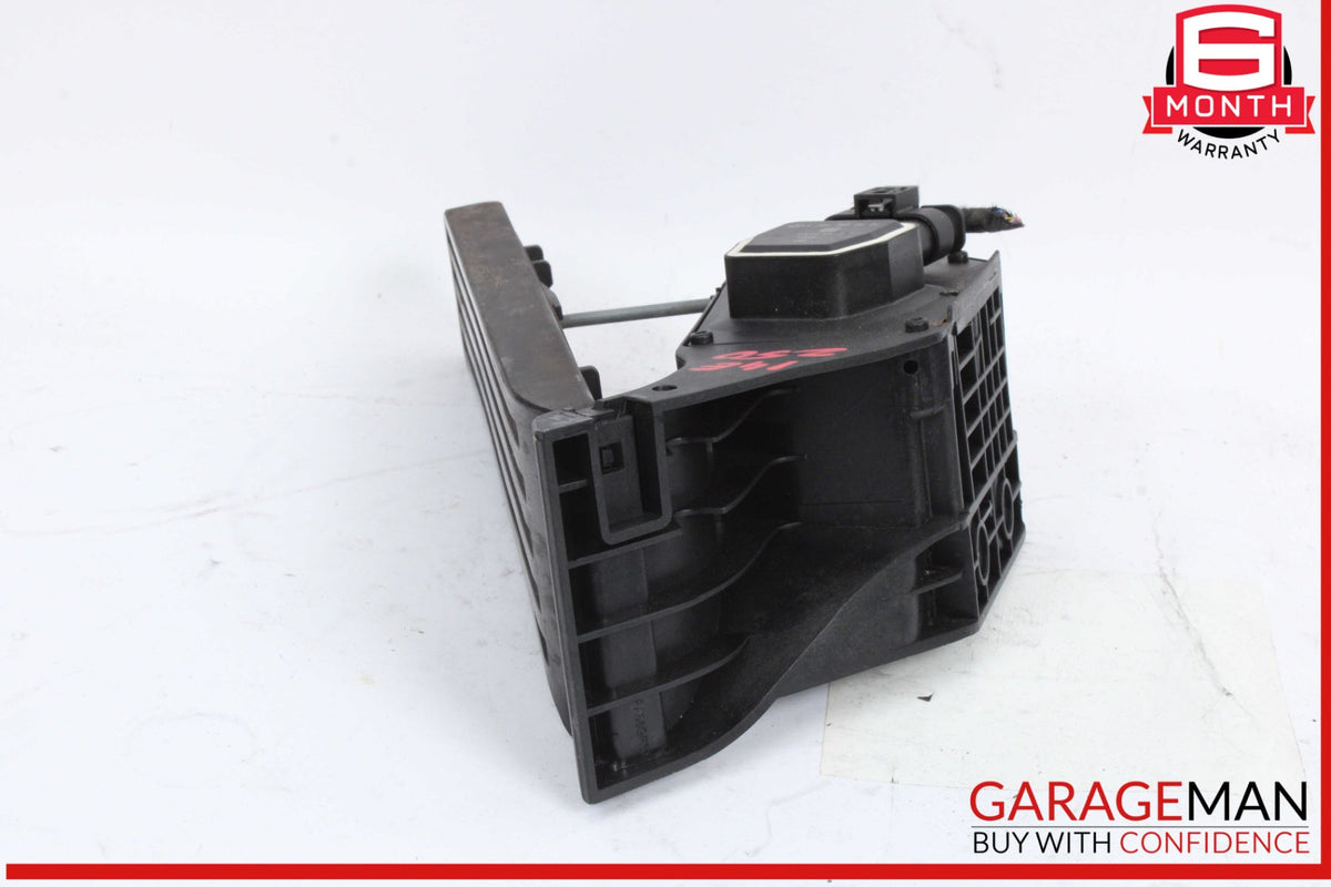 2010-2016 Mercedes-Benz E250 W212 Gas Pedal 2043000004 Genuine