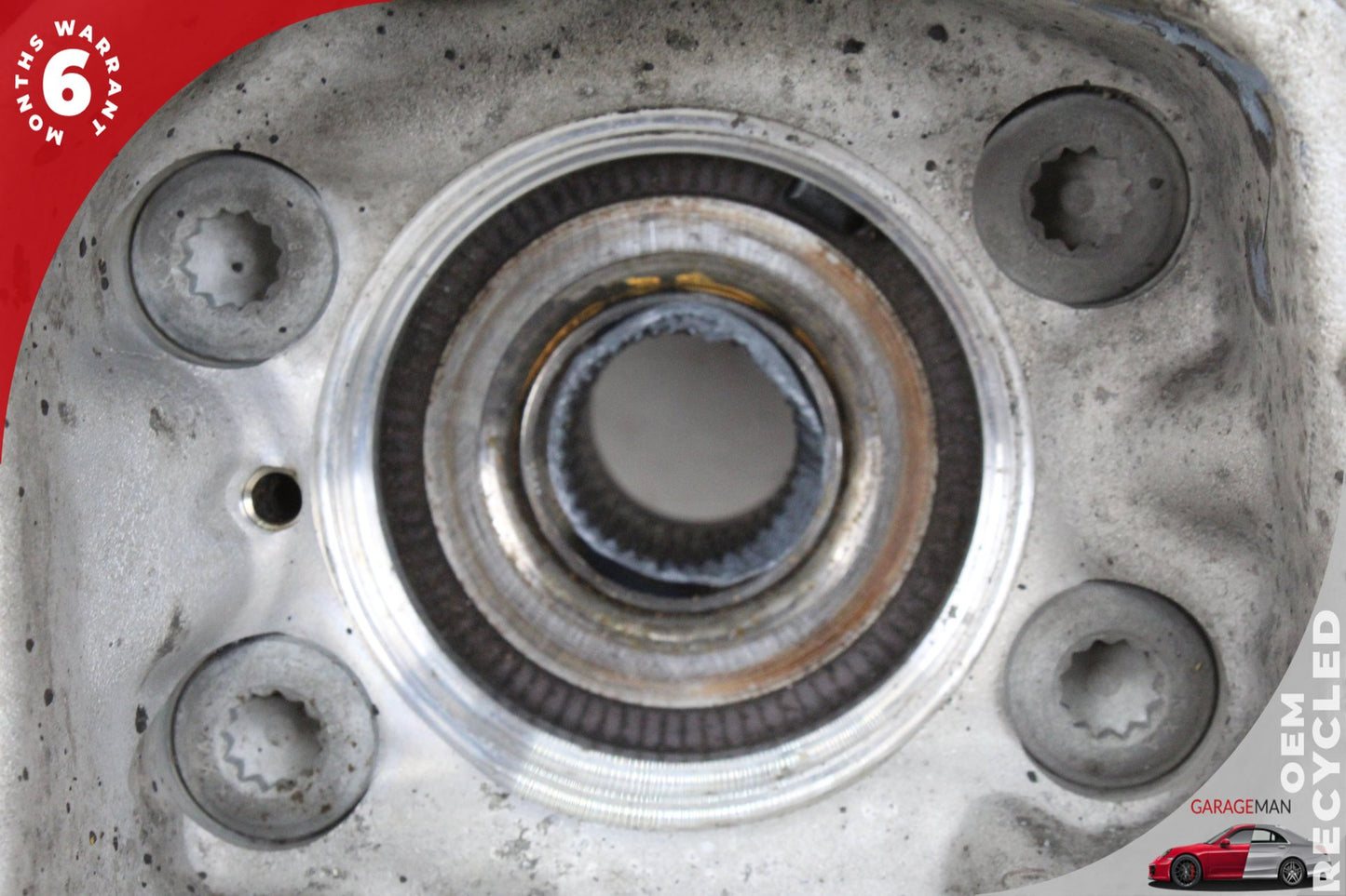 2008-2015 Audi TT 8J AWD  Rear Left Spindle Knuckle Wheel Hub 8J0615611 OEM