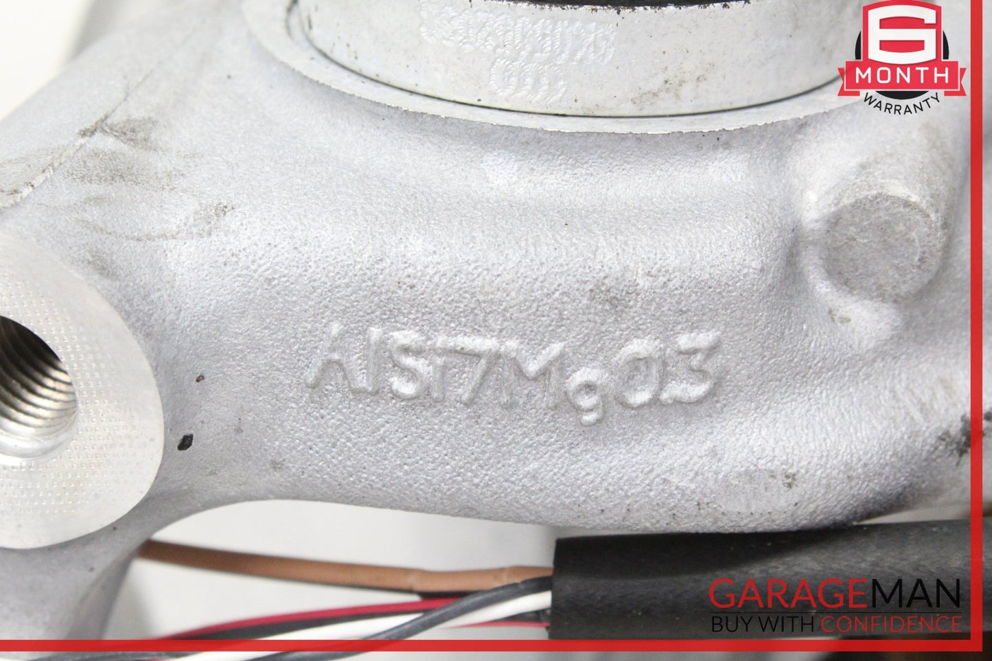2009-2018 Audi RS5 8T Rear Left Spindle Knuckle Wheel Hub 8K0505431AR OEM