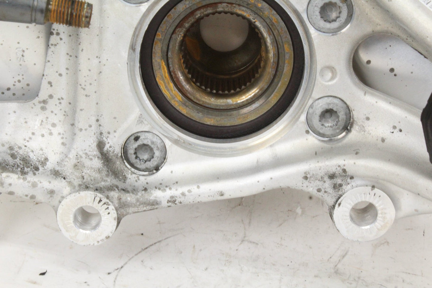 2017-2024 Audi A4 B9 Sedan Front Right Spindle Knuckle Wheel Hub 8W0407560 OEM