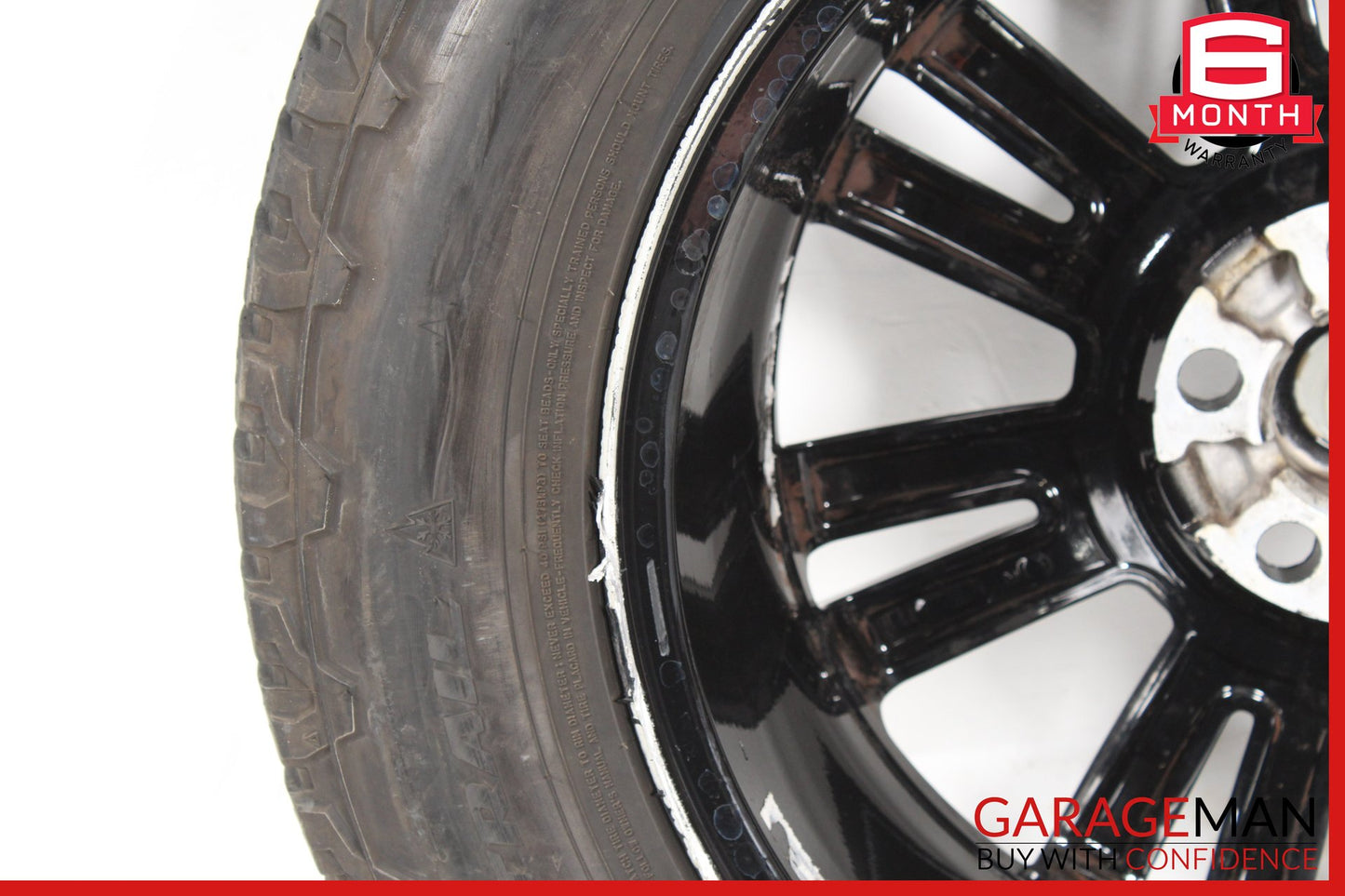 2010-2013 Land Rover LR4 Wheel Rim w/ Tire AH221007AAW