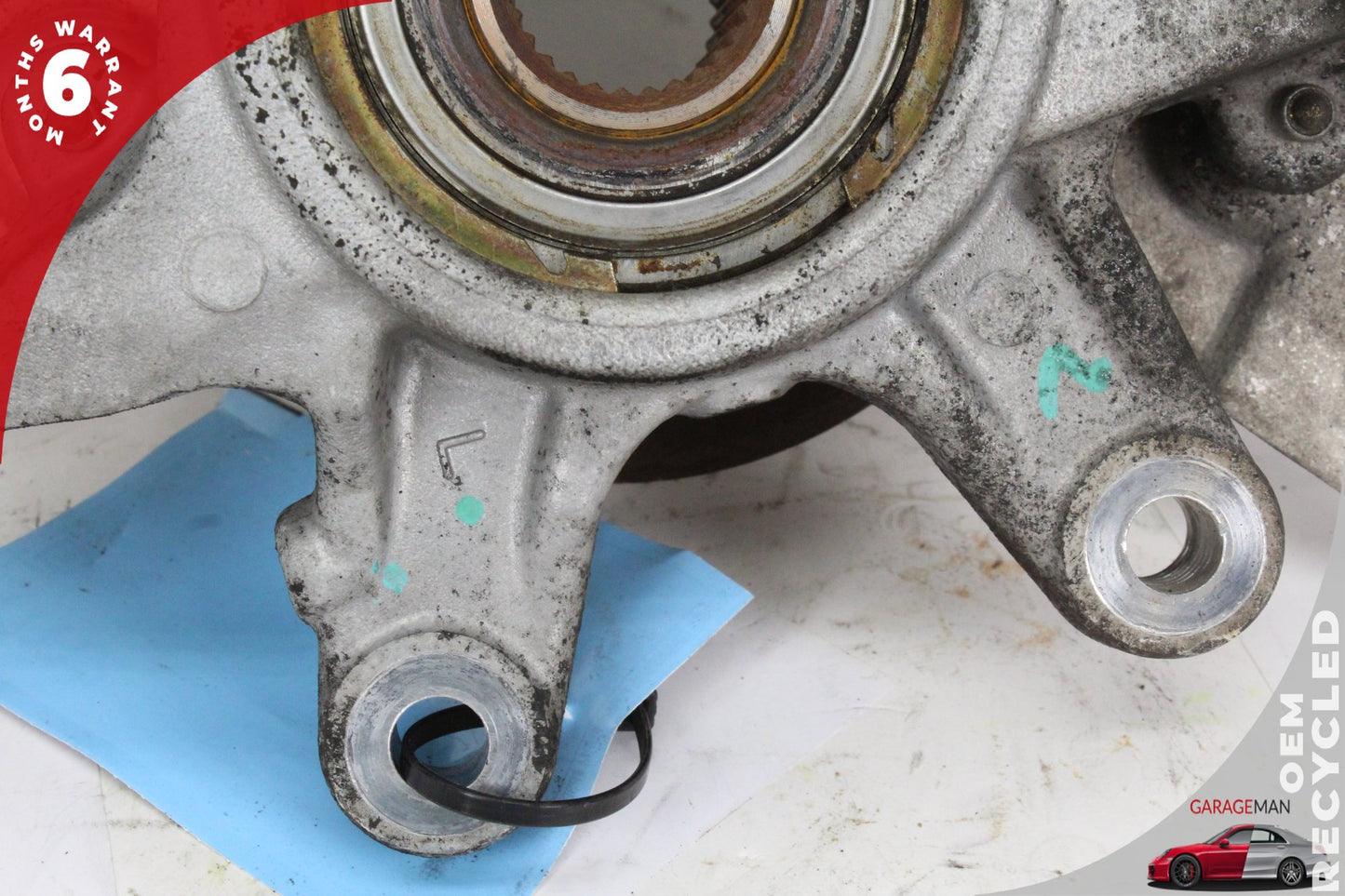 2002-2005 Ford Thunderbird Rear Left Driver Side Spindle Knuckle Wheel Hub OEM