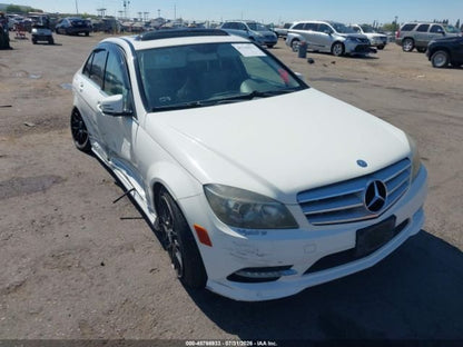 Parting Out- 2011 Mercedes-Benz C300 w204- 228