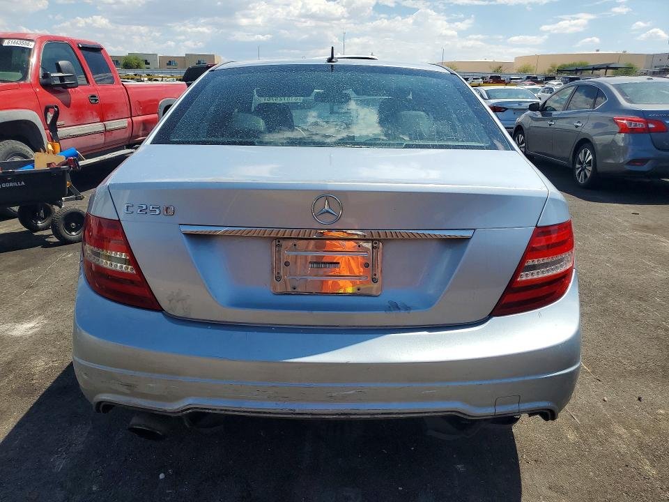 Parting Out- 2014 Mercedes-Benz C250 W204- 221