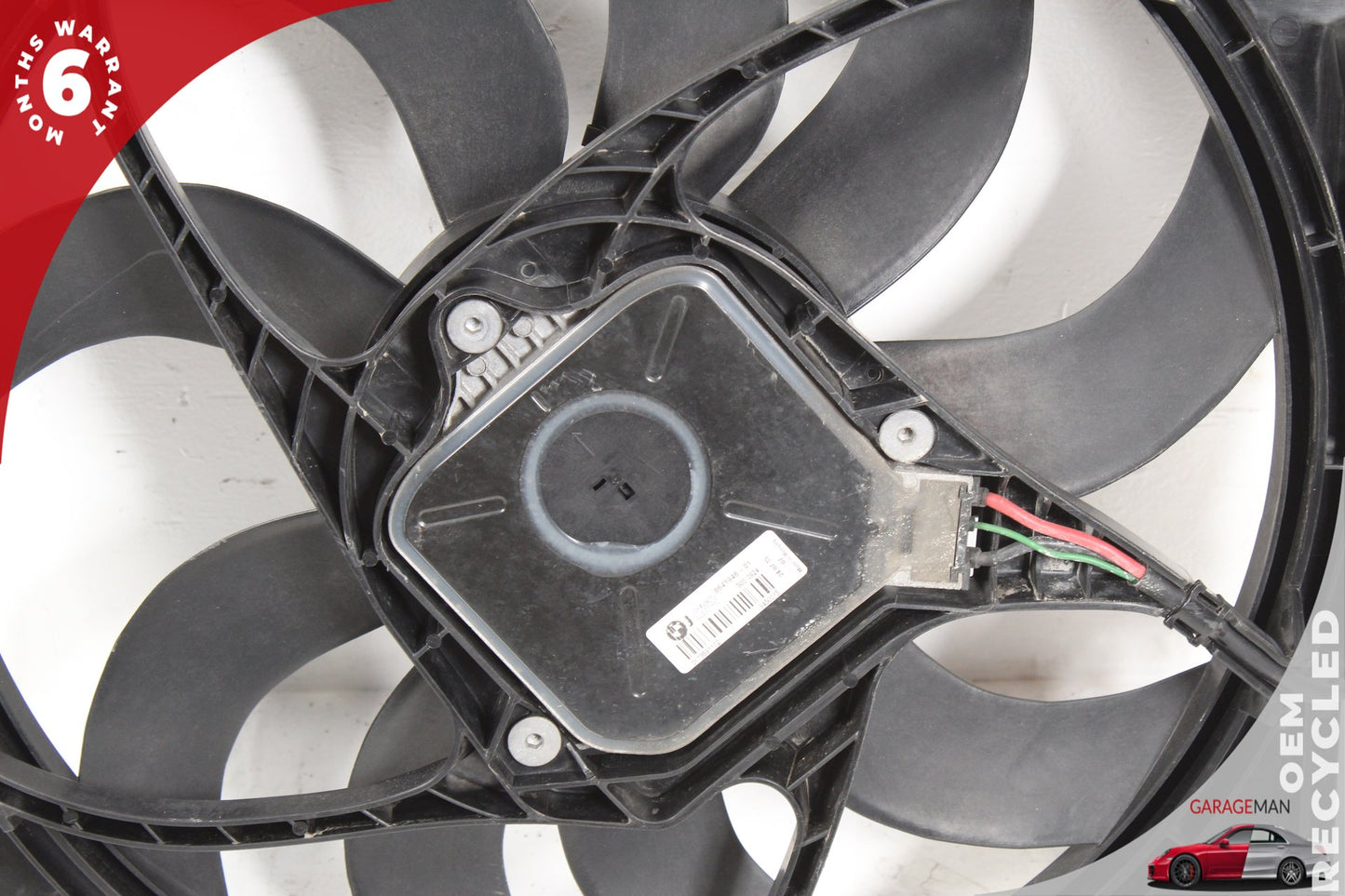 2012-2018 BMW 320i 228i Radiator Cooling Fan w/ Shroud 8641946 OEM