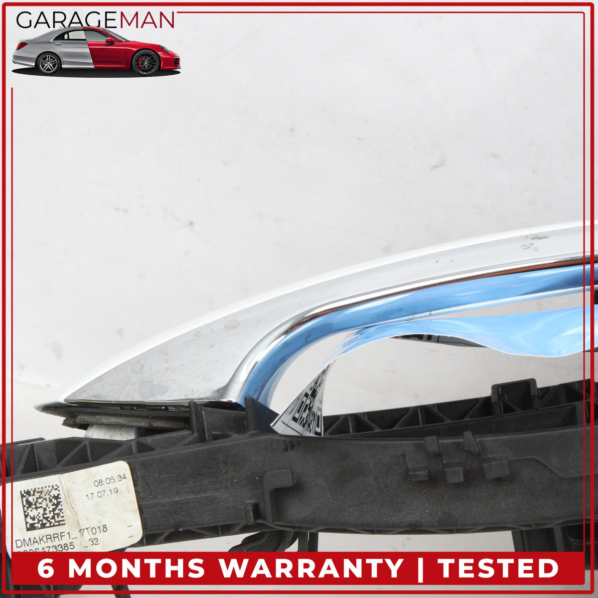 2015-2020 Mercedes X156 GLA250 Right Side Exterior Door Handle Polar White OEM