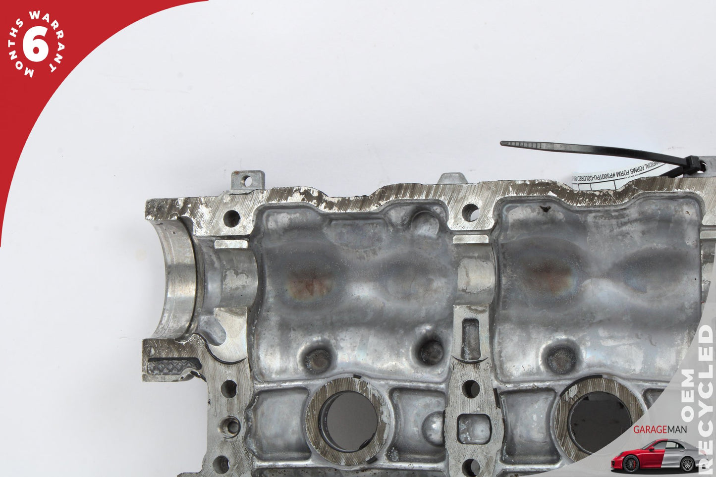 2005-2013 Mercedes W204 C300 Left Side Cylinder Head Valve Cover 2720161205 OEM