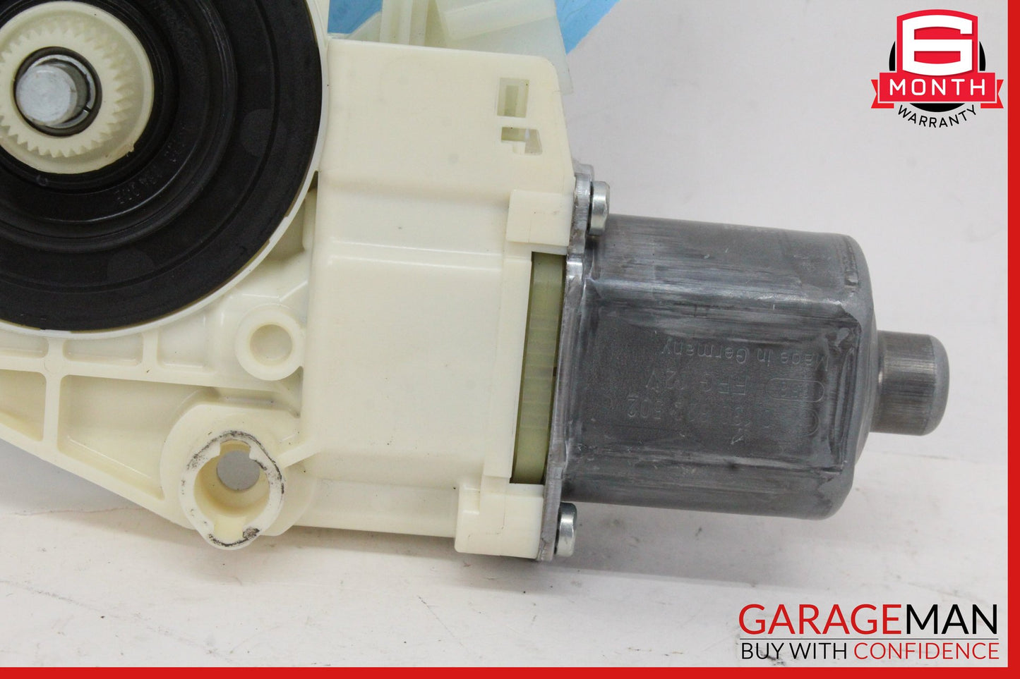 2008-2016 Mercedes-Benz C250 W204 Front Right Window Regulator Motor 2048200242