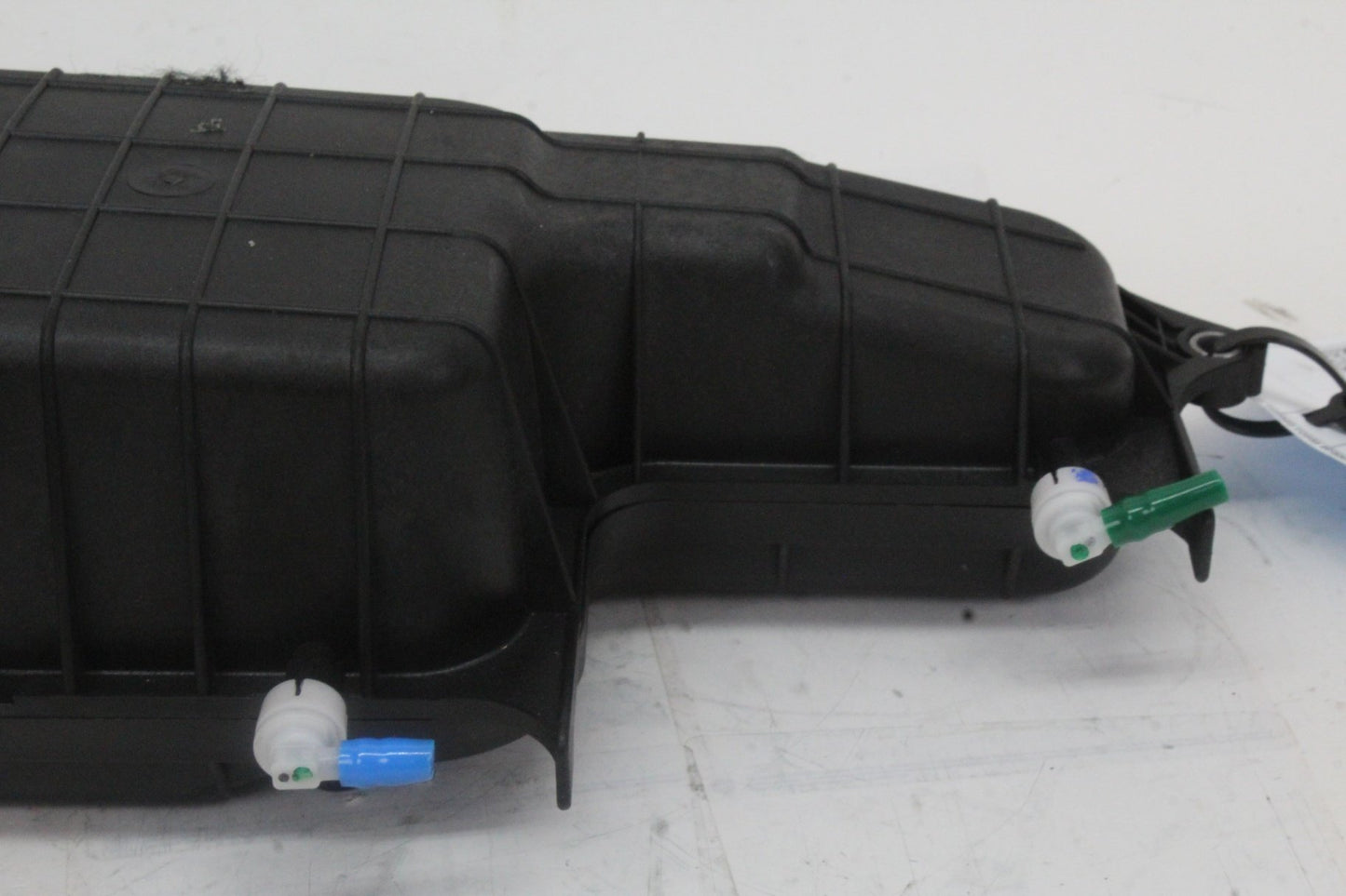 2007-2014 Mercedes-Benz S550 W221 Dynamic Seat Pressure Vacuum Tank Reservoir