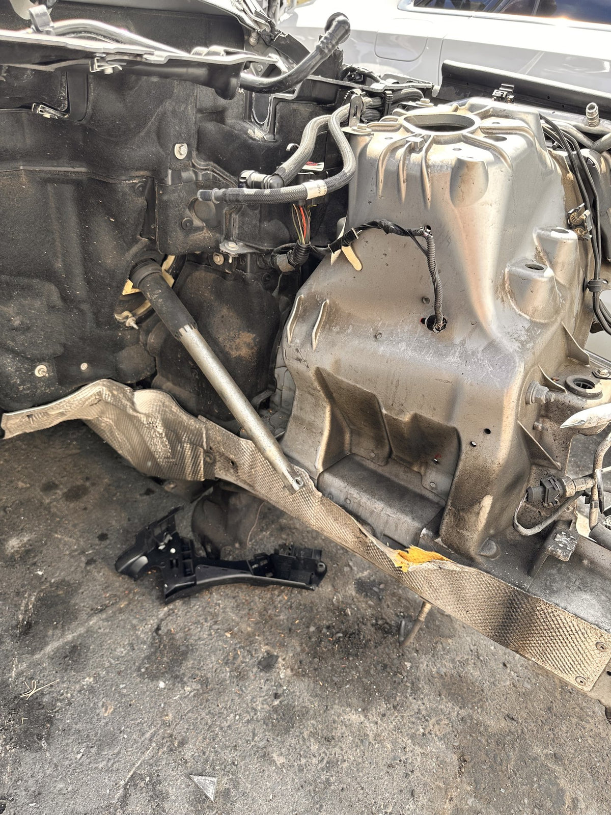 2013-2021 Land Rover Range Rover L405 Front Left Body Frame Apron Cut Off OEM