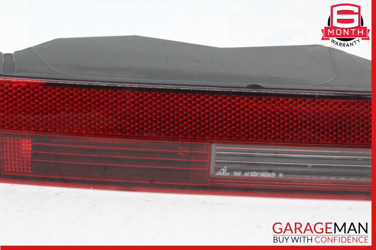 2017-2019 Audi Q7 Rear Left Side Tail Light Lamp 4M0945095