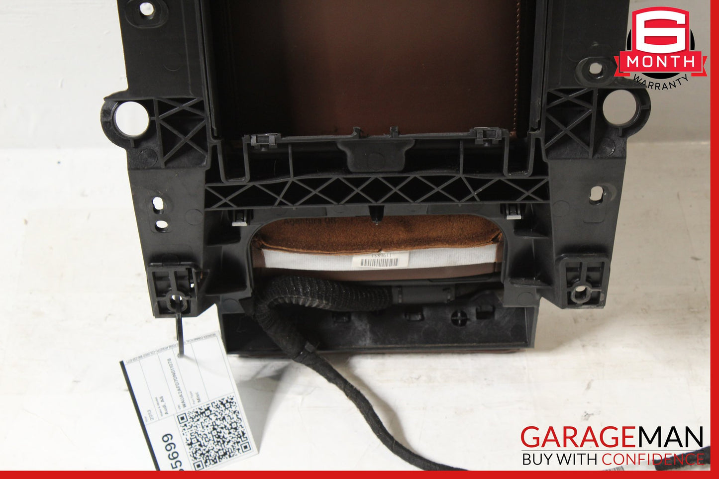 2011-2017 Audi A8 Sedan Rear Seat Center Console Armrest Arm Rest 4H0885076