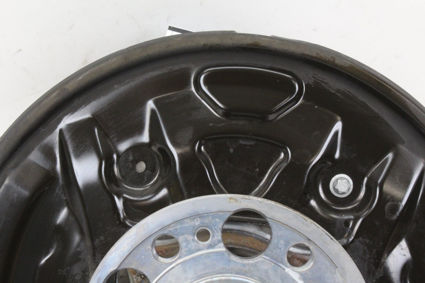 2015 Mercedes-Benz C300 W205 Rear Right Spindle Knuckle Wheel Hub 2055467480