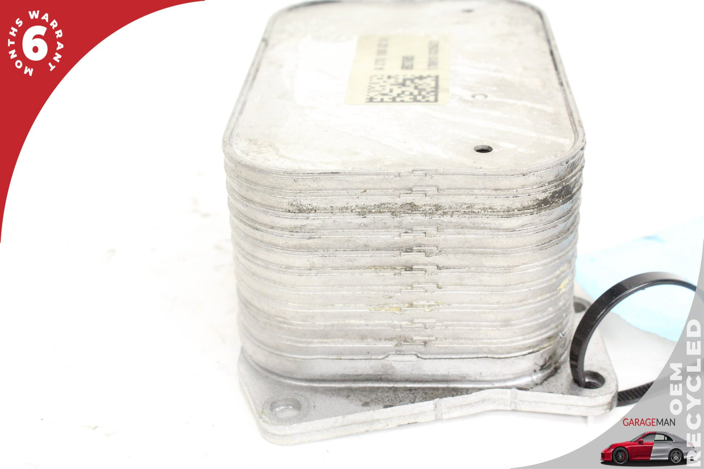 2011-2018 Mercedes W221 S550 CL550 GL450 E550 Engine Oil Cooler 2781880201 OEM
