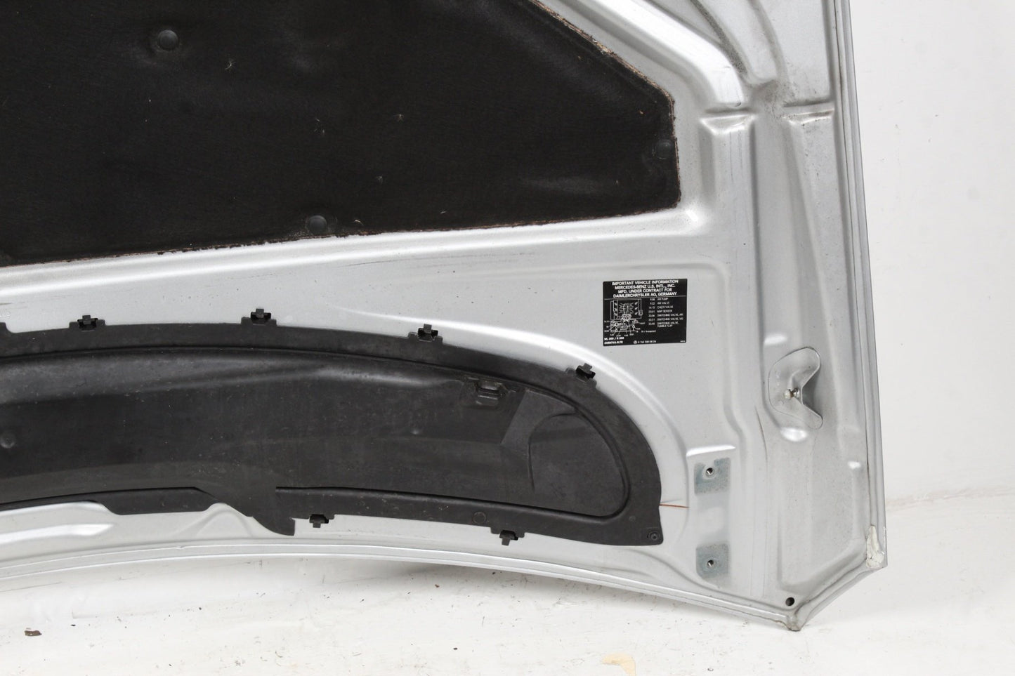2006-2010 Mercedes-Benz R350 W251 Front Hood Bonnet Panel 2518800057