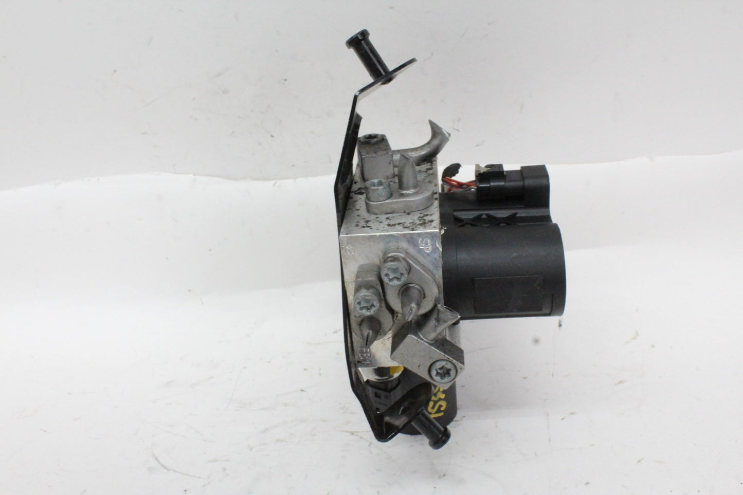 2014-2020 Mercedes-Benz S550 W222 ABS Anti Lock Brake Pump Module 2224315912