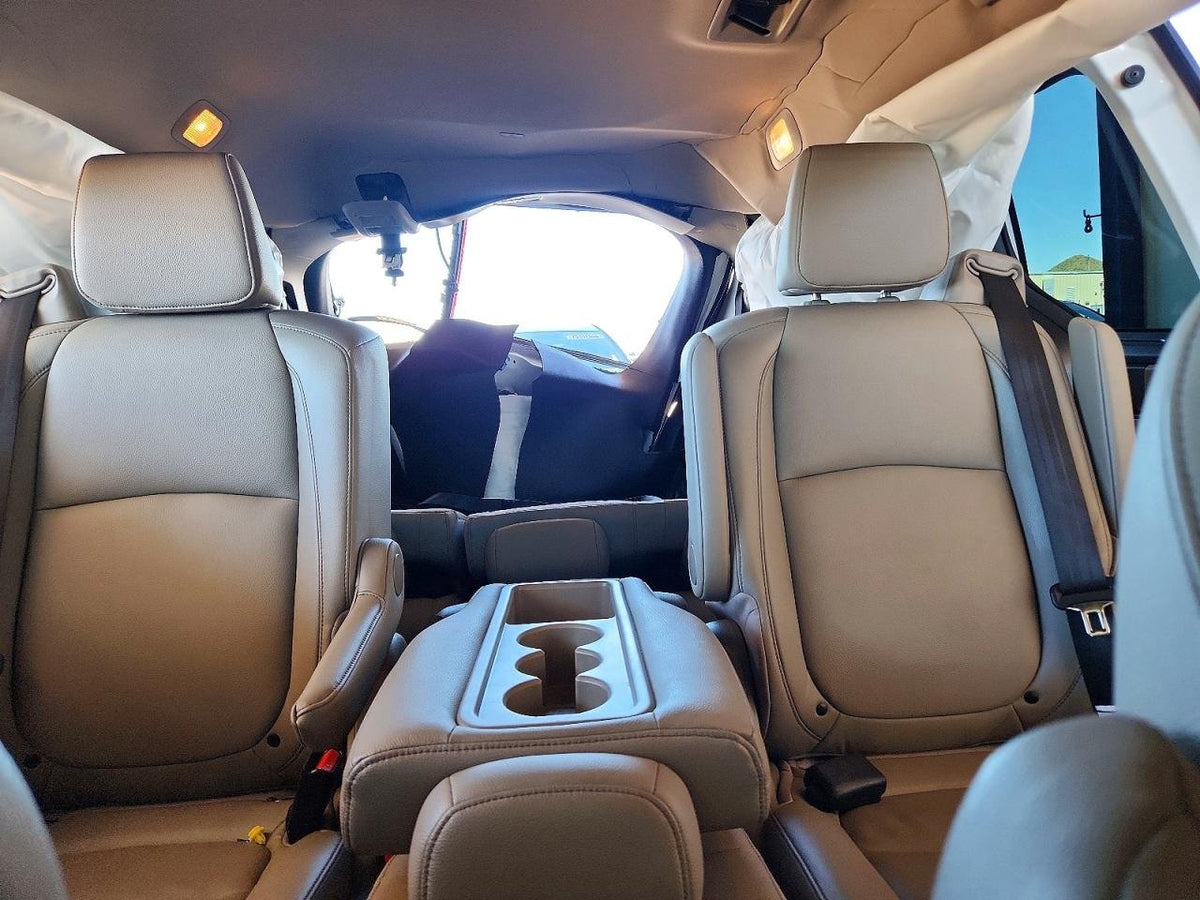 Parting Out - 2021 Honda Odyssey RL6 Touring - 292
