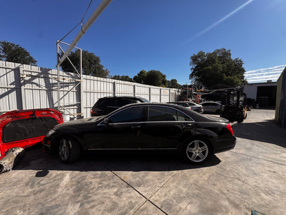 2013 Mercedes-Benz S550 W221