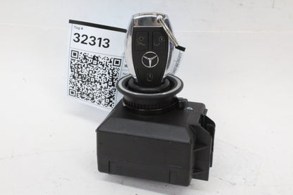 2008-2014 Mercedes-Benz C250 CDI W204 Ignition Switch Module w/ Key 2079052600