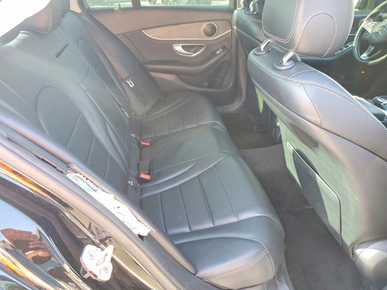2016 Mercedes-Benz C300 W205