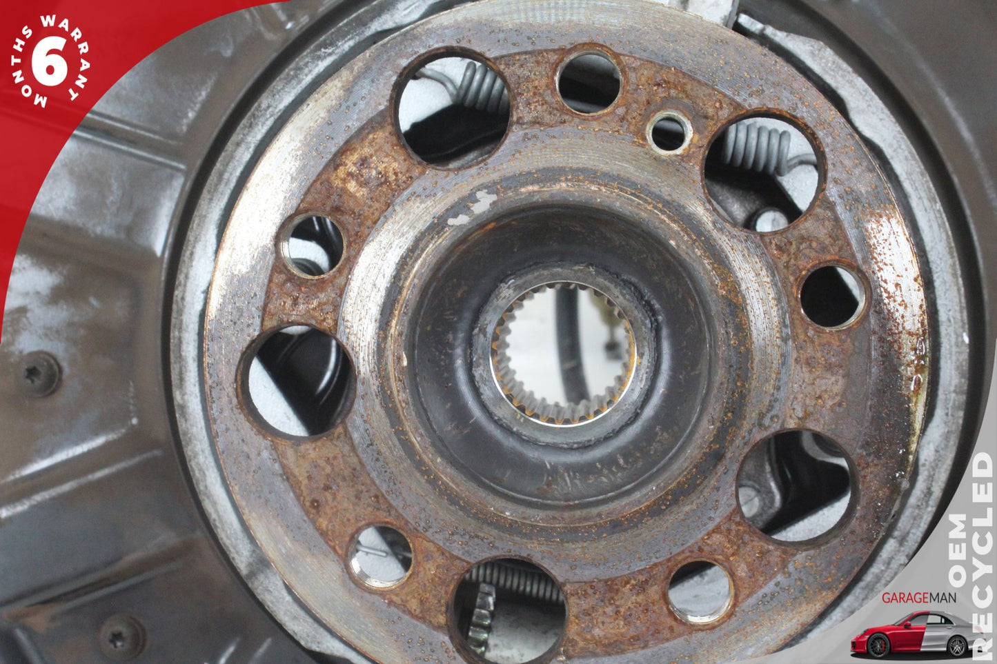 2008-2018 Mercedes W218 CLS550 Rear Right Spindle Knuckle Wheel Hub 2123500241